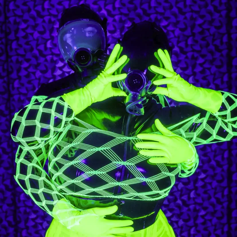 UV žlutá - ultraviolet yellow