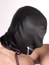Kožená maska so zipsom