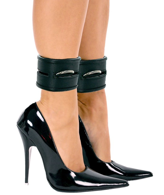 Kožená pouta na nohy na suchý zip