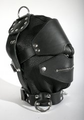 Kožená BDSM maska z hrubé kůže a zipem přes ústa