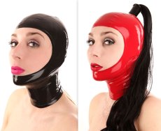 Latexová maska otvorená