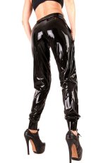 Dámske latexové tepláky - pohľad zozadu