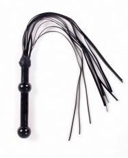 Kožené biče s drevenou rukoväťou
