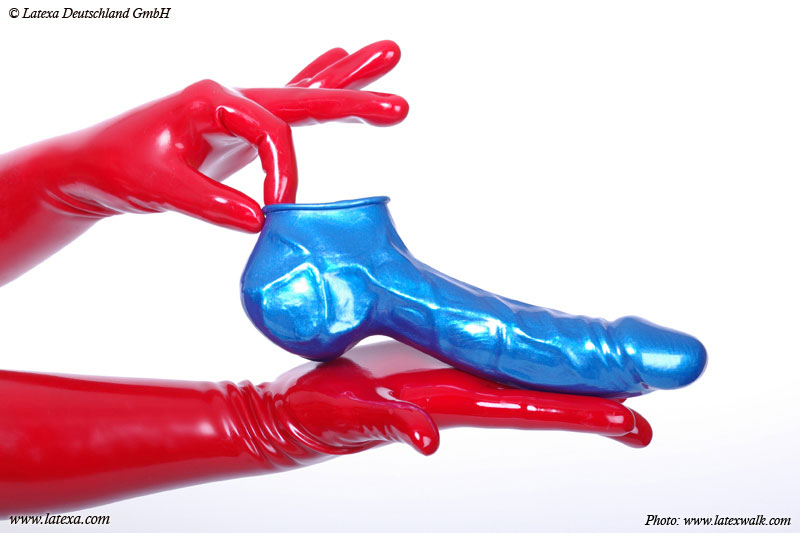 Latexový kondóm s semenníkmi - perleťovo modrý