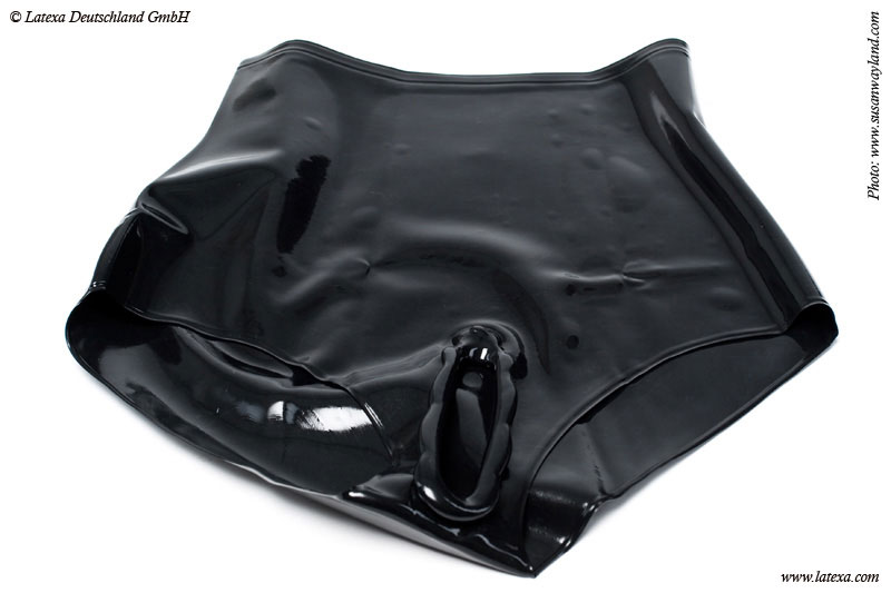 Latexové nohavičky s otvorom a s tvarovanými pyskami ohanbia - detail