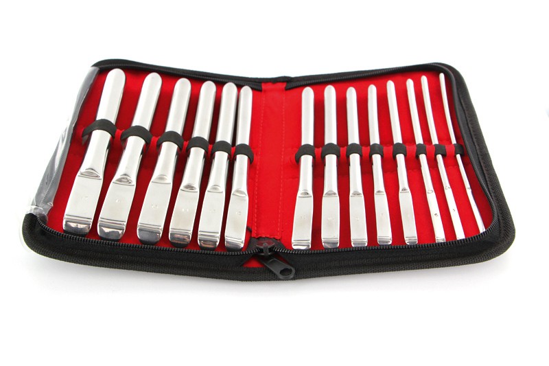 Sada 14 dilatátorov z nehrdzavejúcej ocele (4 - 17 mm)