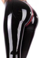Tvarujúce latexové legíny s Push-Up efektom - detail zadku Tvarujúce latexové legíny s Push-Up efektom - detail zadku