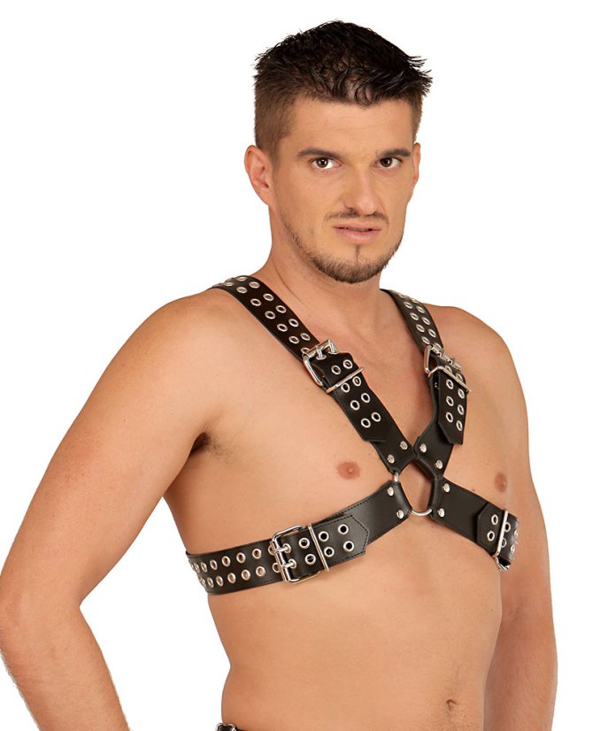 Kožený hrudný postroj s dvojradovými prackami