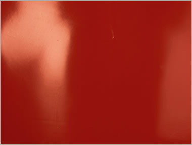 Perleťovo červený latex