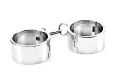 Striktní pouta z nerezové oceli