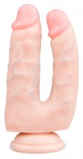 Dvojité dildo v tělové barvě - 18 cm
