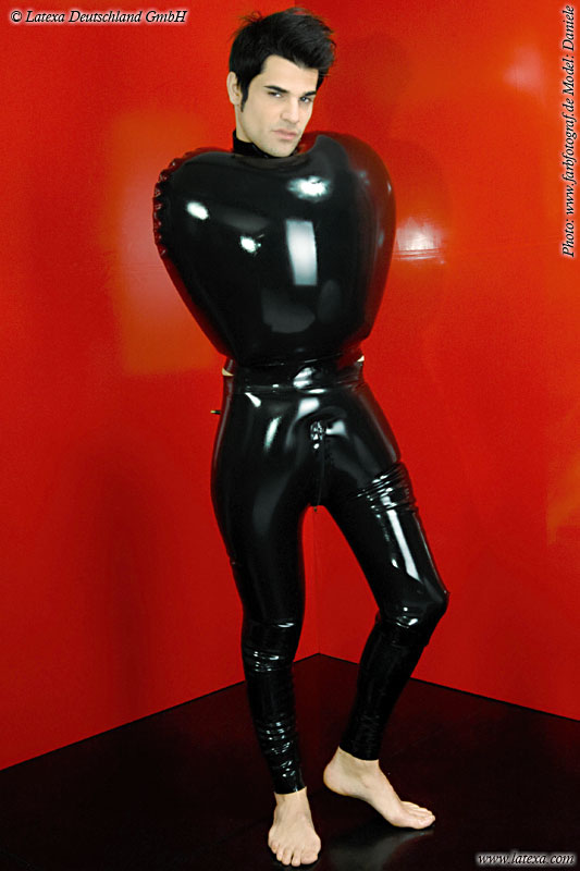 Lataxová nafukovacia zvieracia kazajka