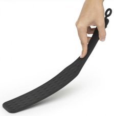 Silicone spatula with diamond relief
