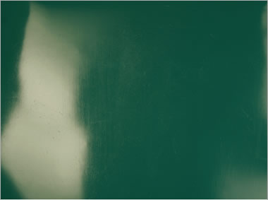 Perleťový tmavozelený latex