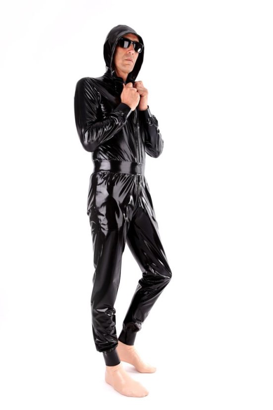 Voľný latexový catsuit s kapucňou