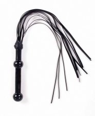 Kožené biče s drevenou rukoväťou